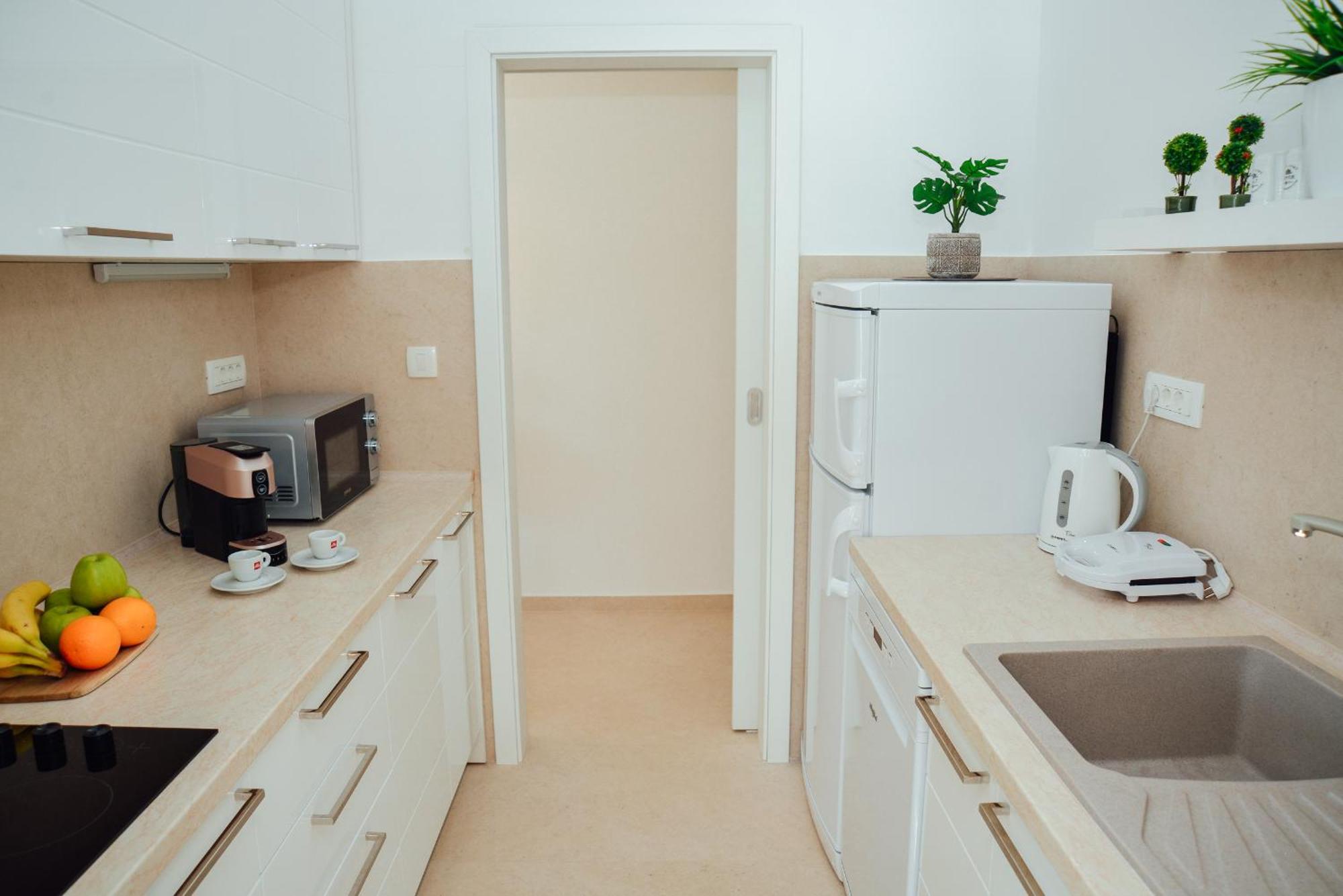 Sea View Apartment For 4 科托尔 外观 照片