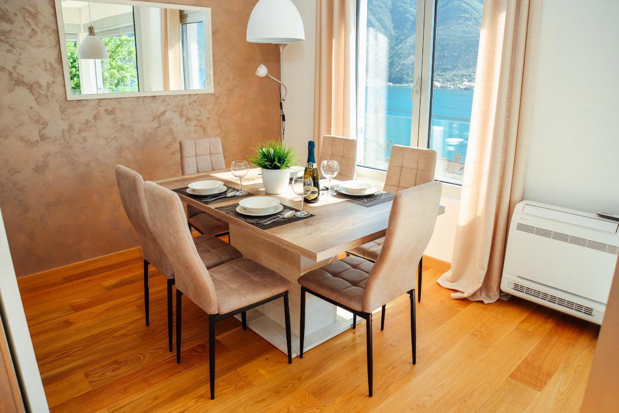 Sea View Apartment For 4 科托尔 外观 照片